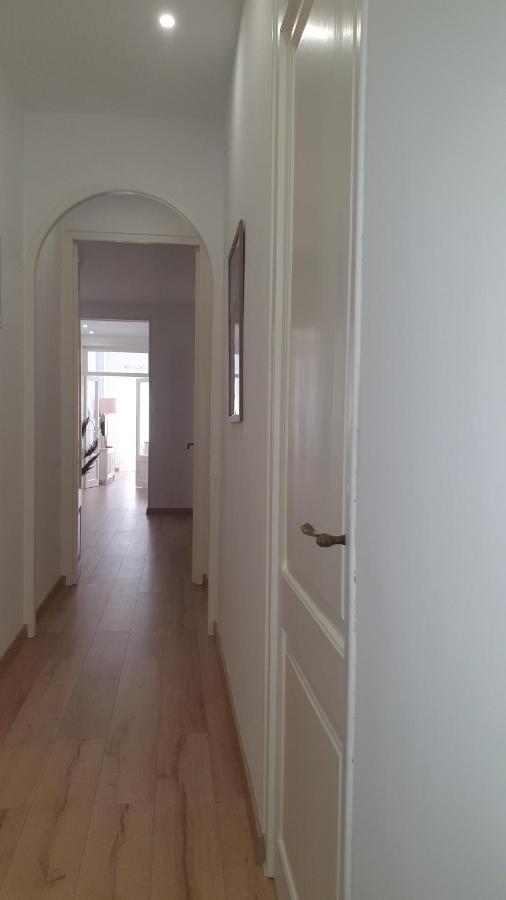 Apartamento Nuevo En Terrassa Centro Екстериор снимка
