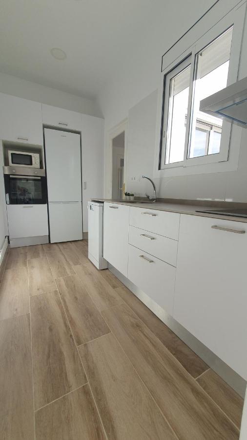 Apartamento Nuevo En Terrassa Centro Екстериор снимка