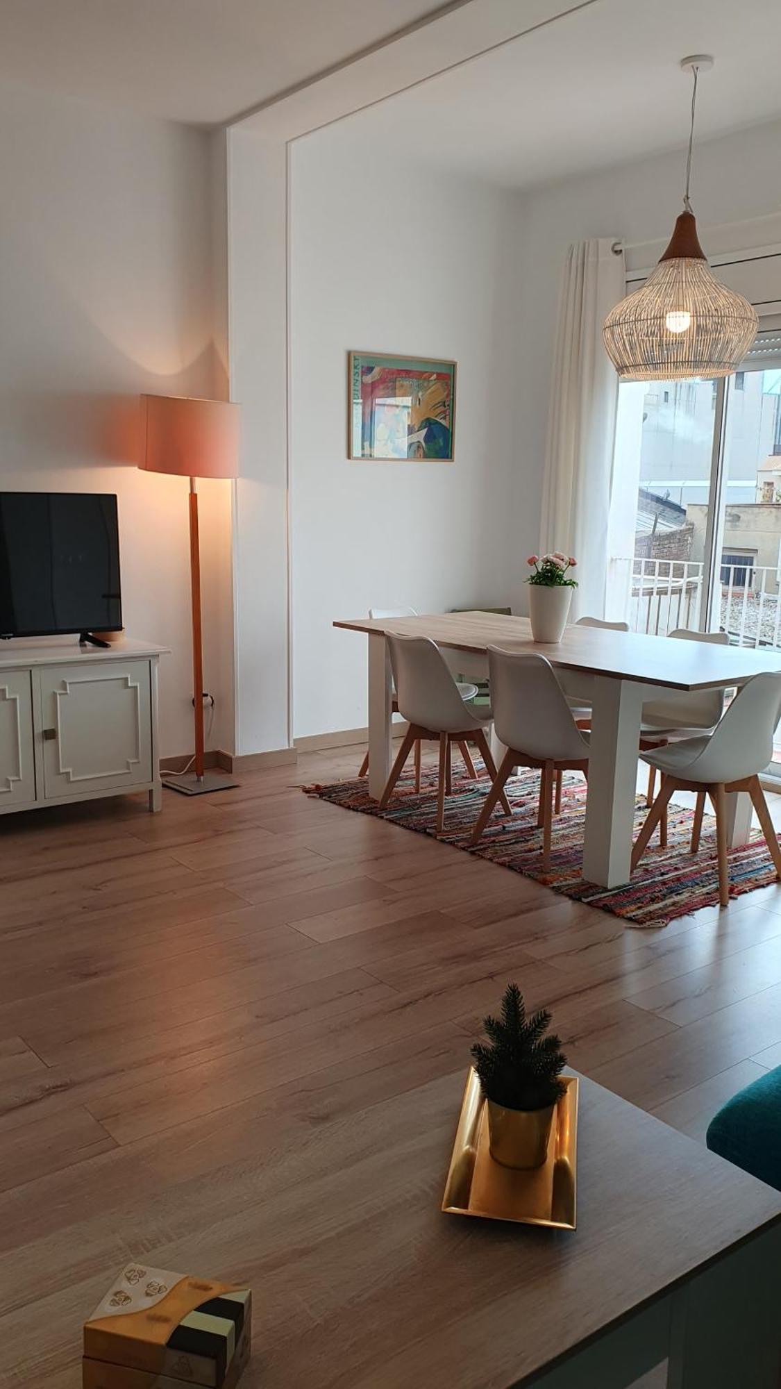 Apartamento Nuevo En Terrassa Centro Екстериор снимка