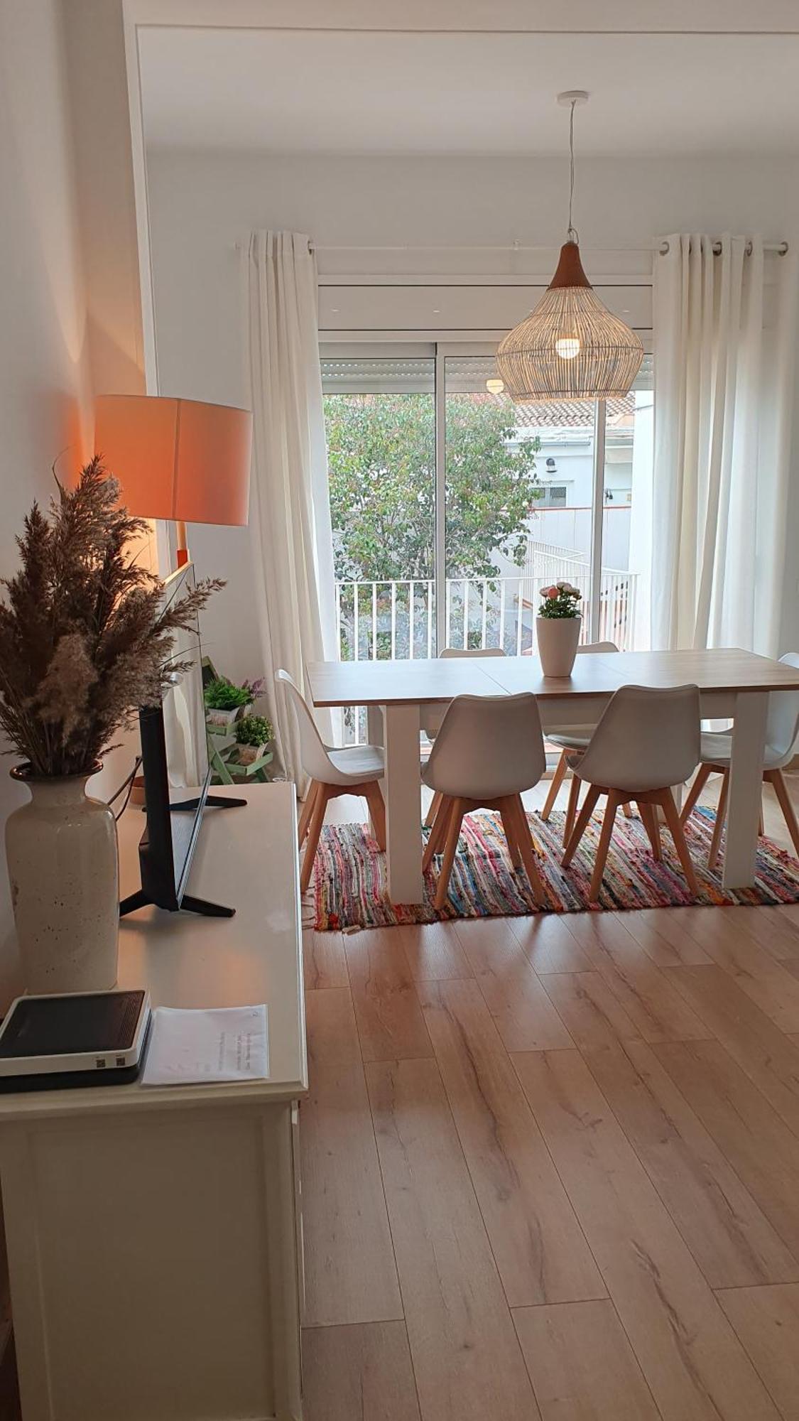 Apartamento Nuevo En Terrassa Centro Екстериор снимка